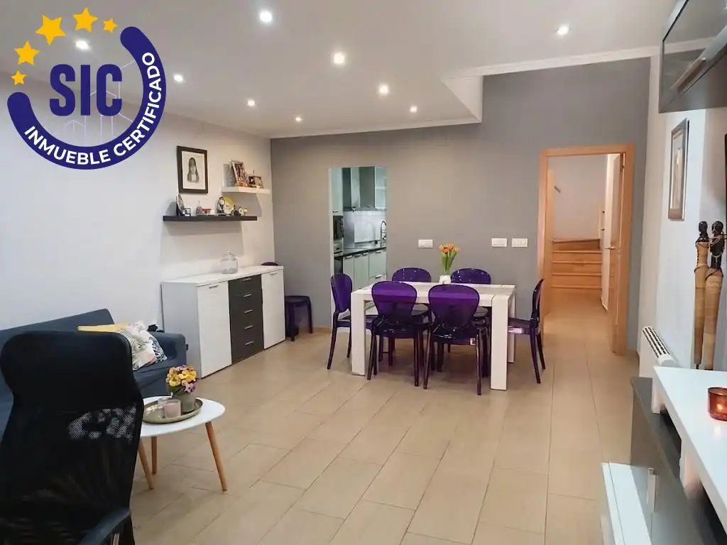 Casa en venda a Calle ARDIACA PERE ESPLUGUES, imagen 3