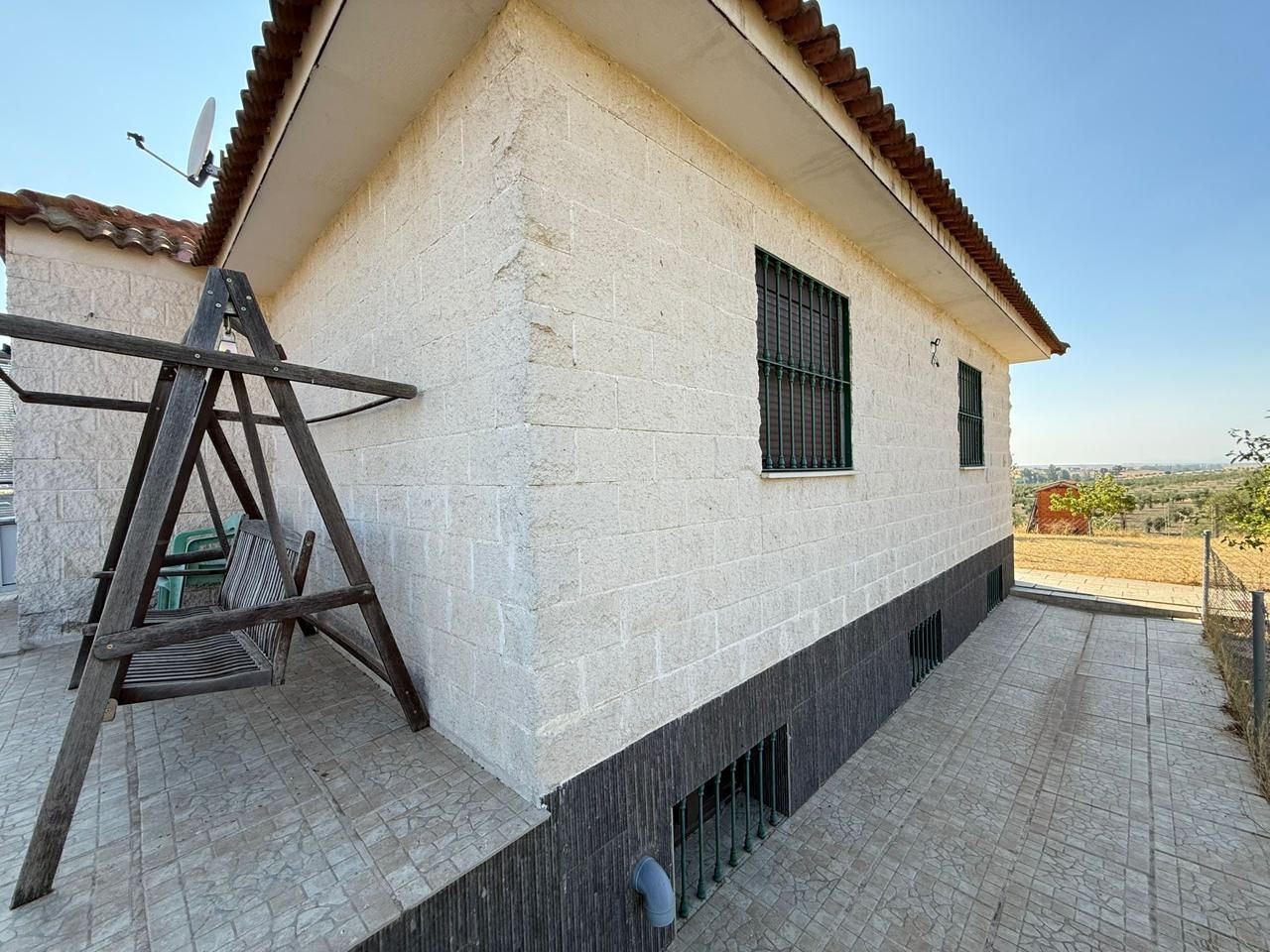 Exterior view of Country house for sale in Villafranca de los Barros  with Private garden and Terrace