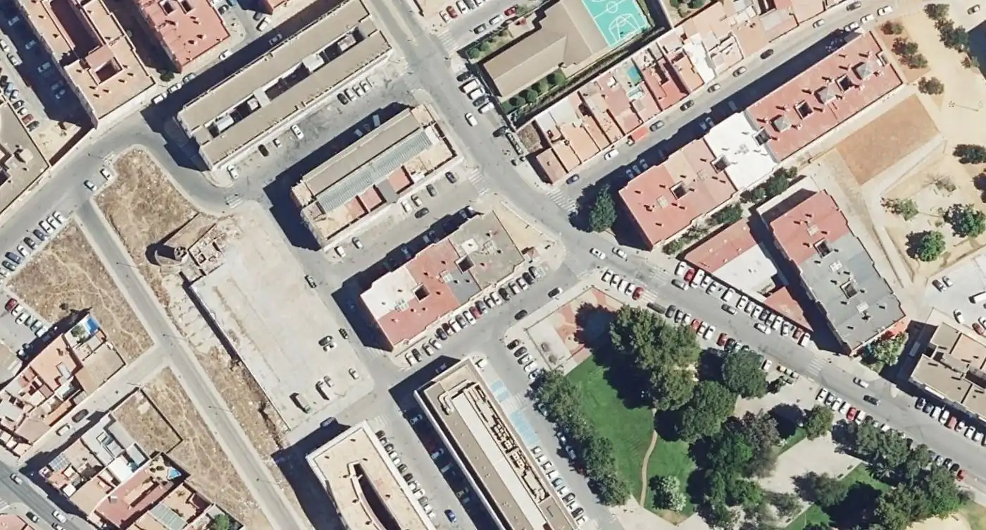 Flat for sale in Nueva Alcalá, imagen 4