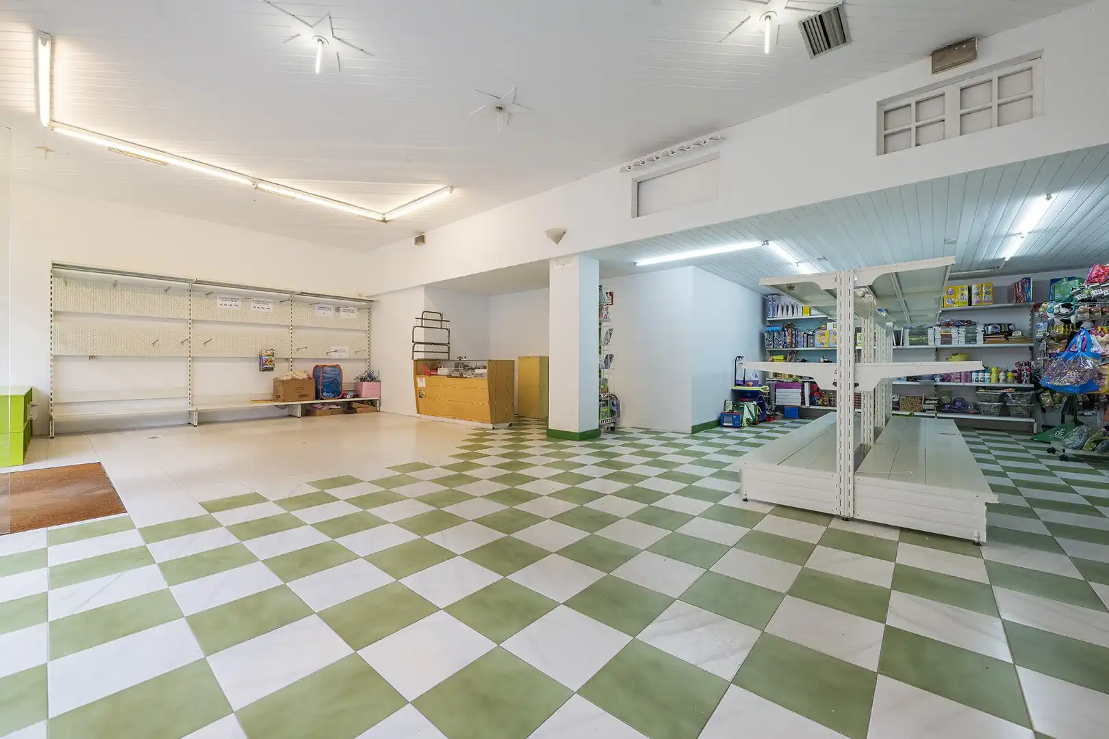 Local comercial en venta en Banyoles, imagen 8