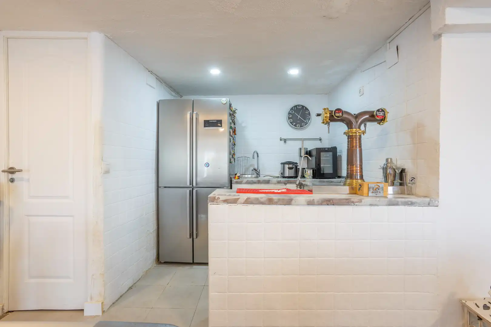 Cocina de Casa o chalet en venta en Casarrubios del Monte con Aire acondicionado, Calefacción y Jardín privado