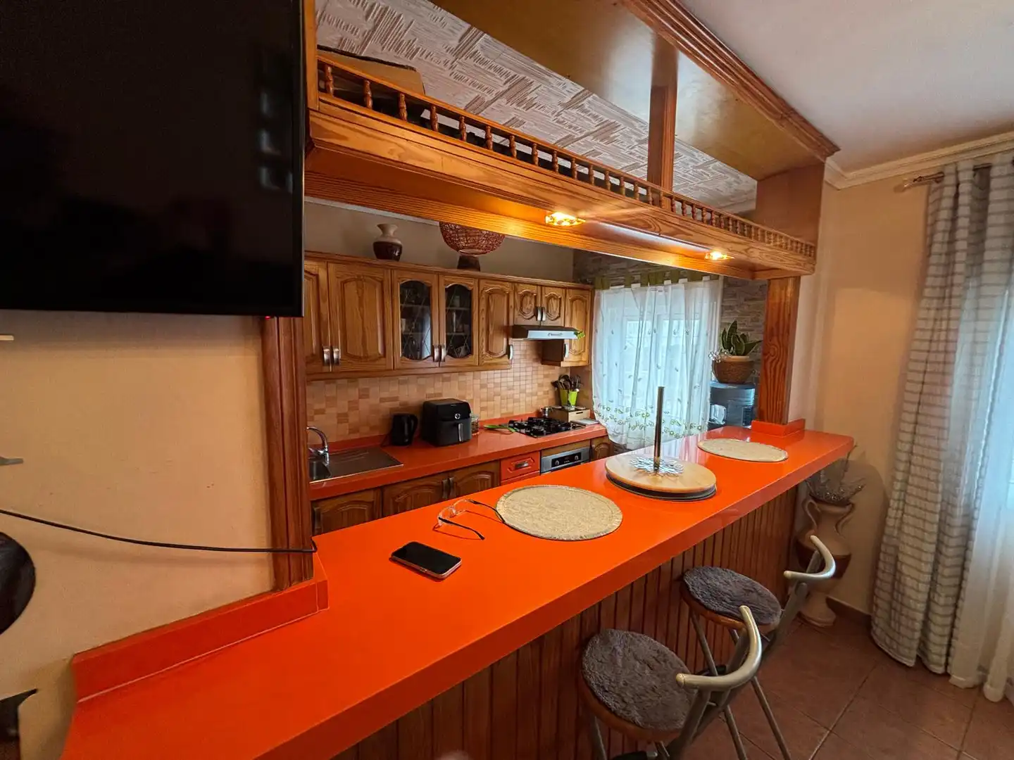 Küche von Einfamilien-Reihenhaus zum Verkauf in Arico mit Terrasse, Abstellraum und Möbliert