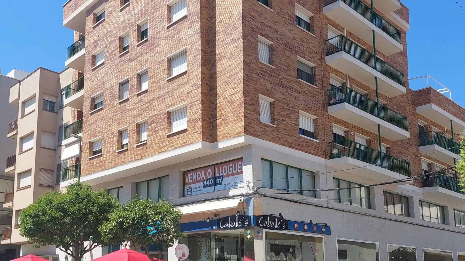 Exterior view of Office for sale in Amposta  with Air Conditioner and Furnished