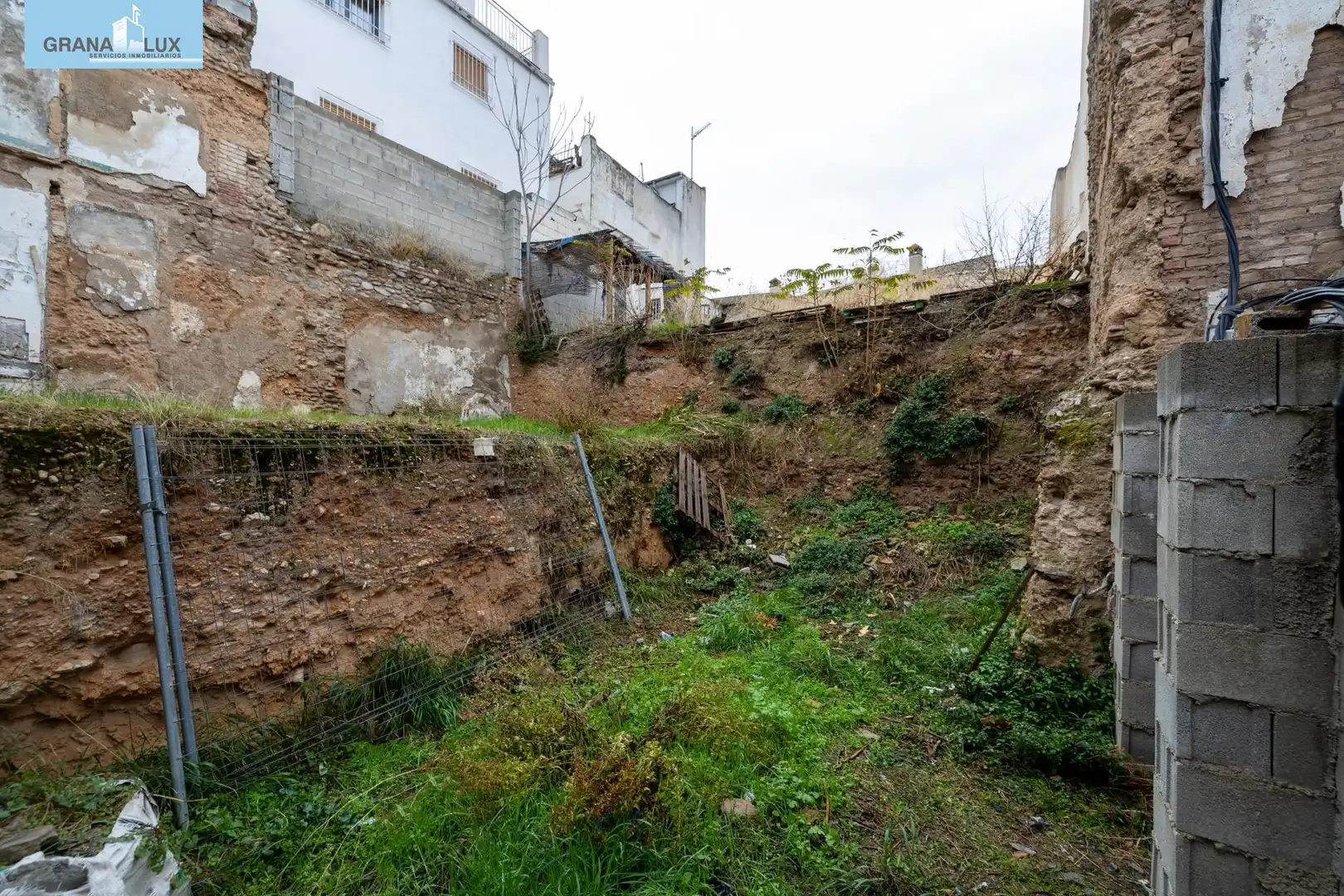 Residential land for sale in Calle Alta de Cartuja 8, imagen 2