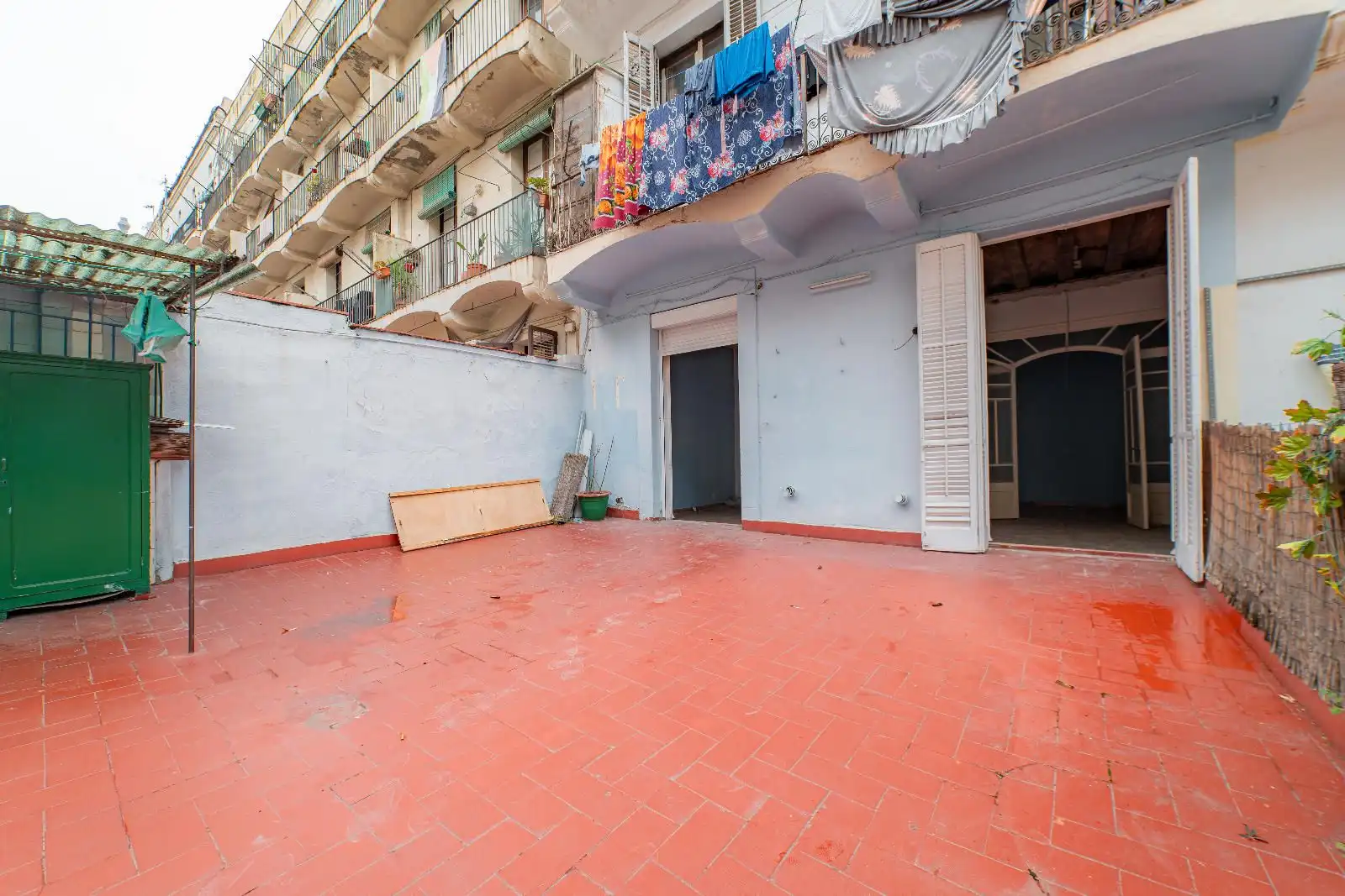 Flat with lift for sale in Junta del Comerç, imagen 2