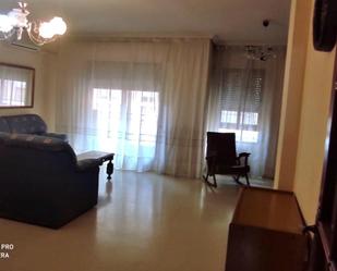 Living room of Flat to rent in Puertollano  with Air Conditioner and Terrace