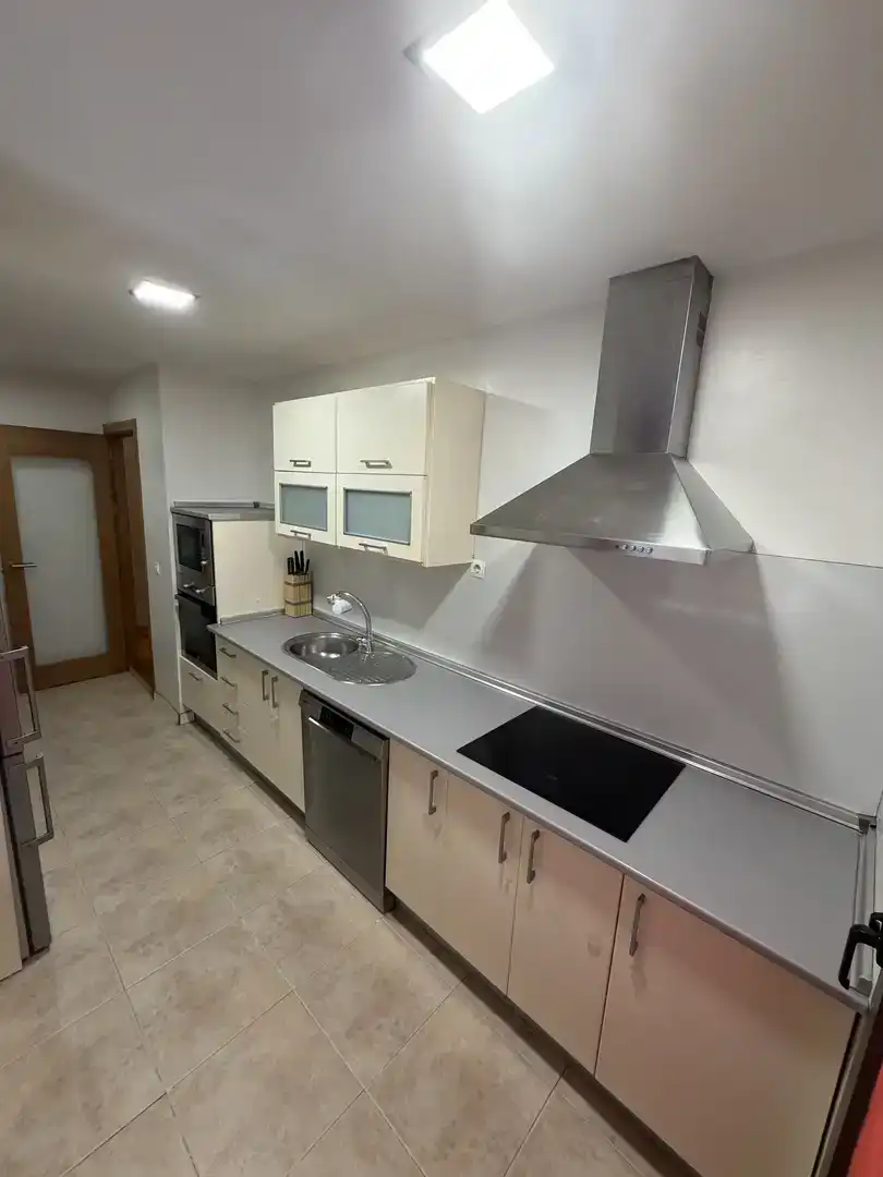 Küche von Wohnung zur Miete in Jerez de la Frontera mit Klimaanlage, Schwimmbad und Balkon