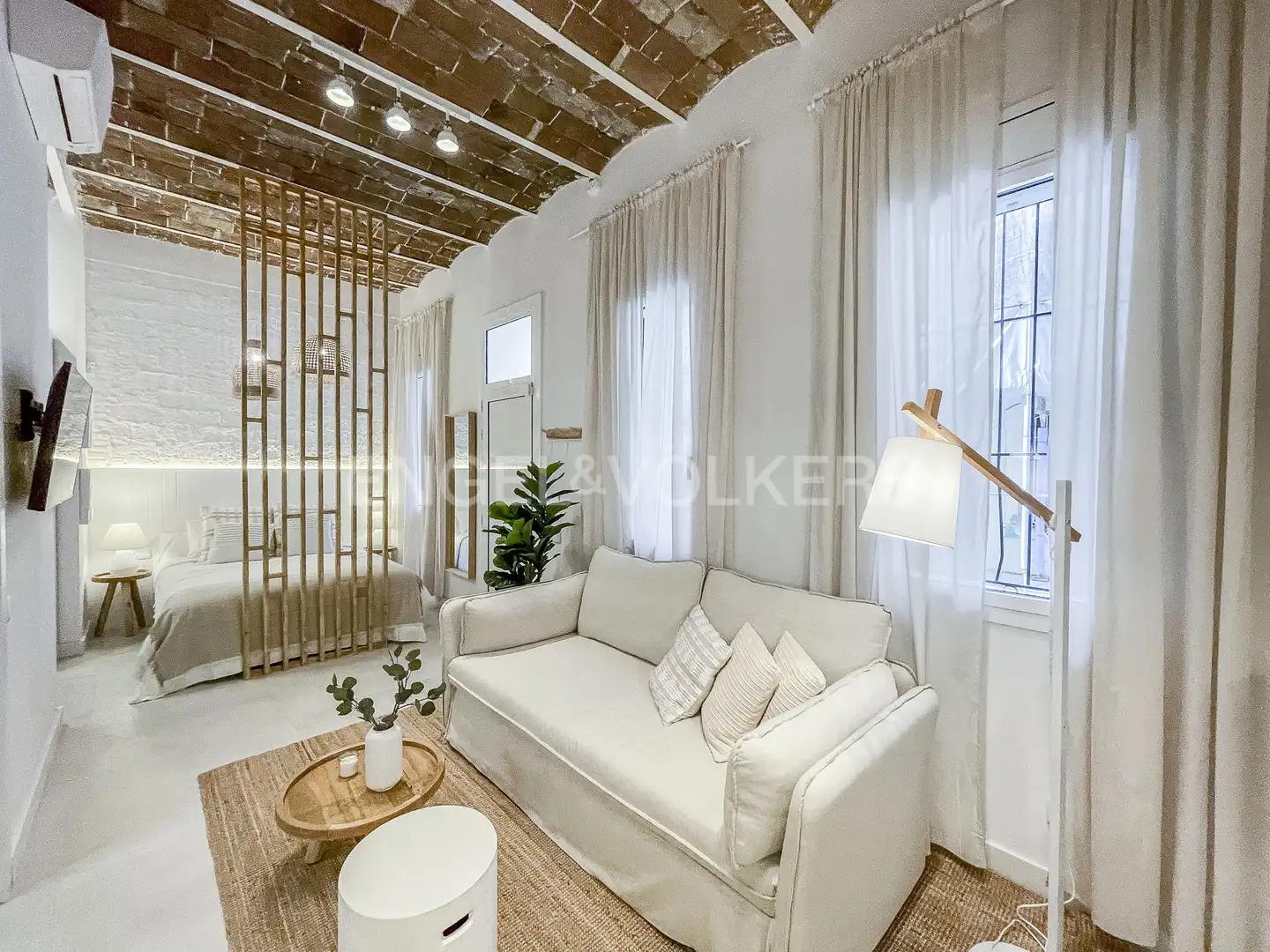 Sala de estar de Piso de alquiler en Barcelona con Aire acondicionado, Calefacción y Amueblado