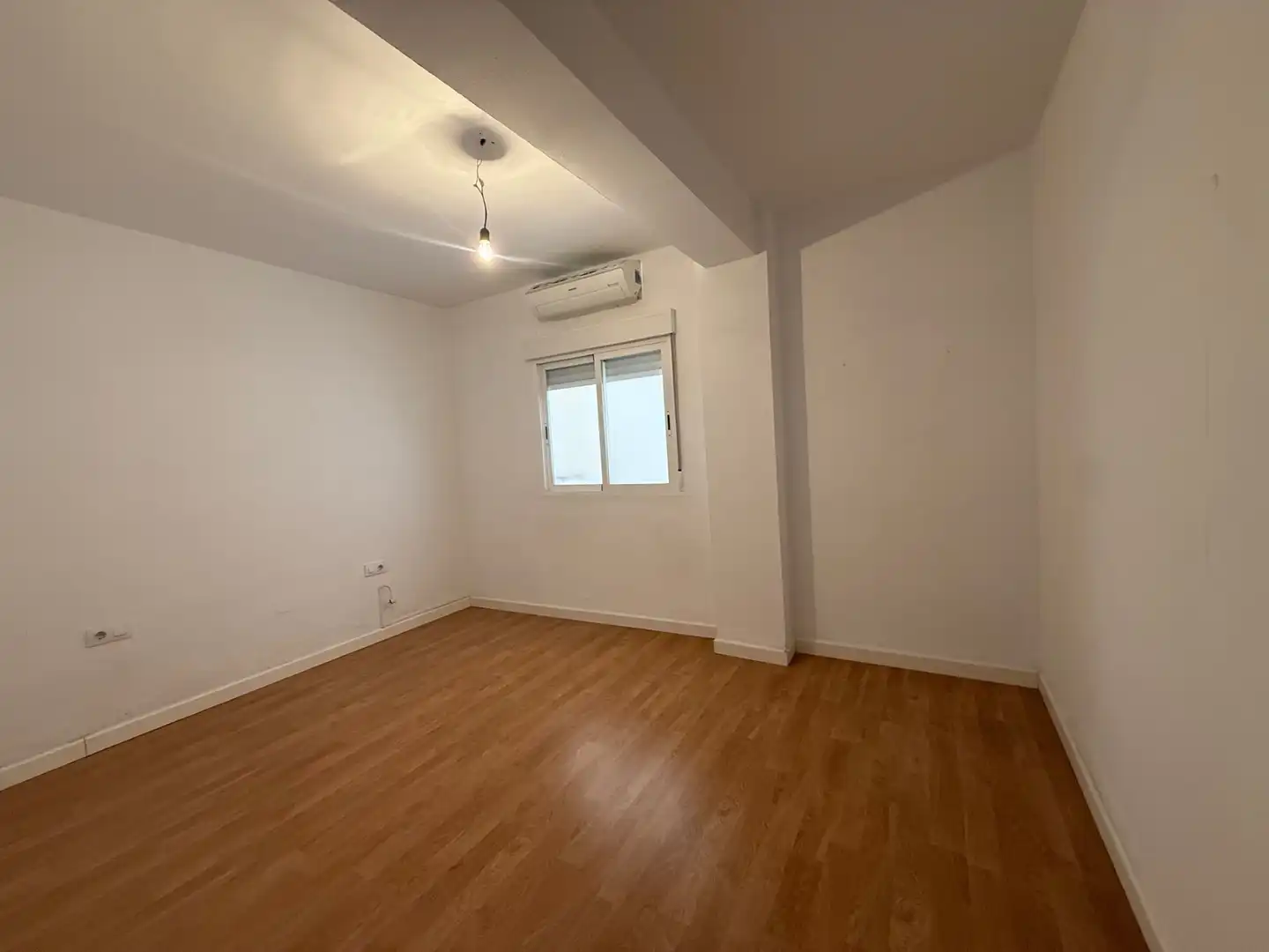 Wohnung zum Verkauf in Almería mit Balkon