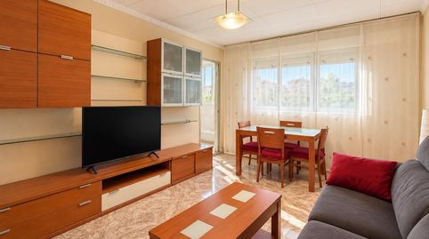 Foto 2 de Piso en venta en Badia del Vallès, Barcelona