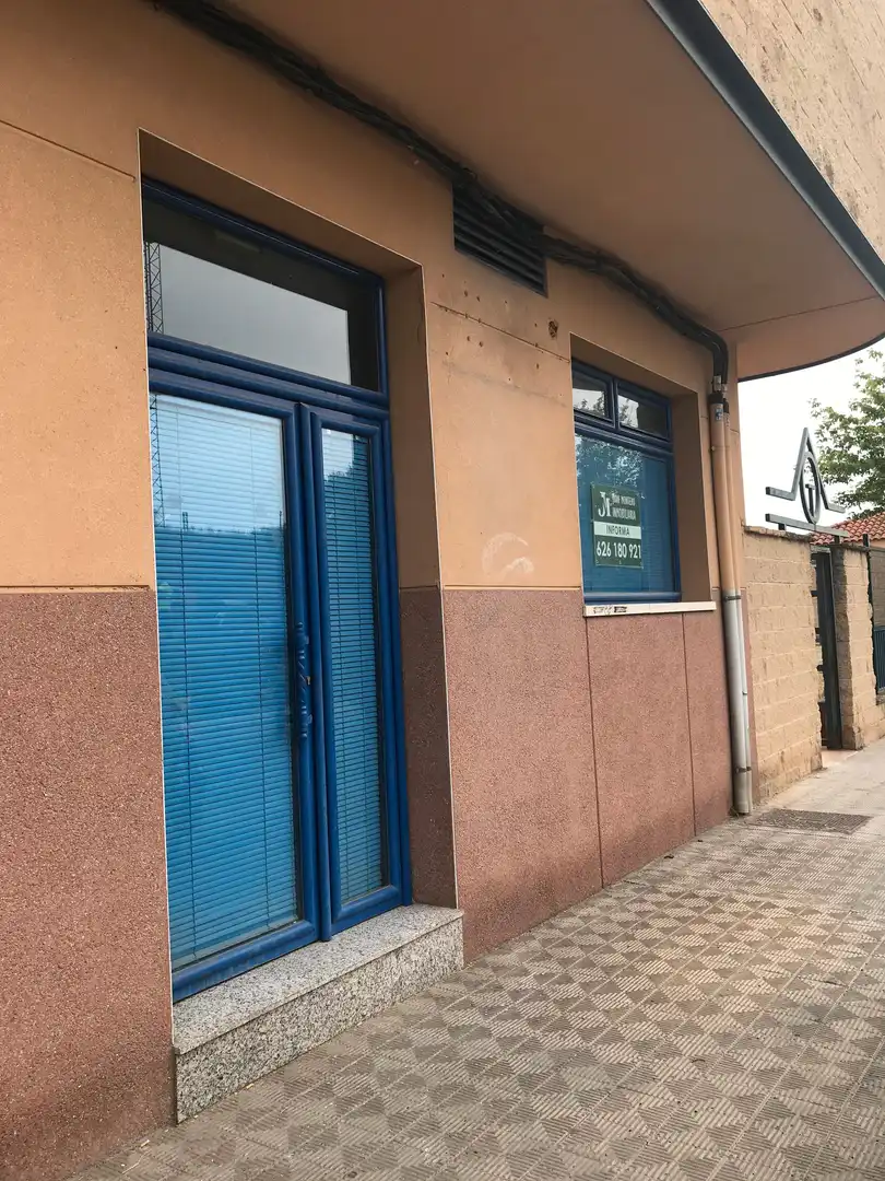 Gewerbefläche zur Miete in Calle Estacion 60
