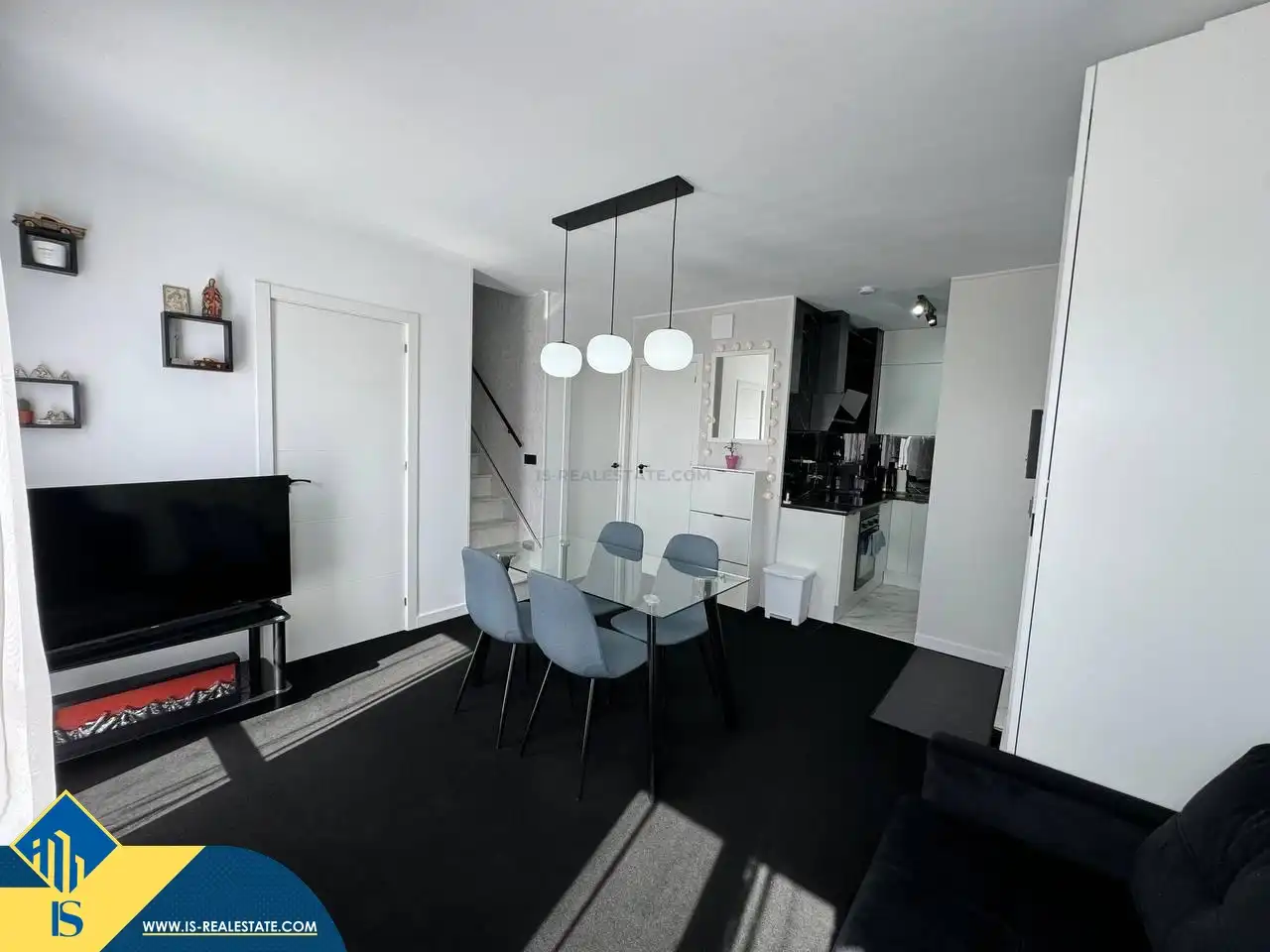 Duplex con piscina in vendita a Zona Carrefour - Urbanizaciones, imagen 12