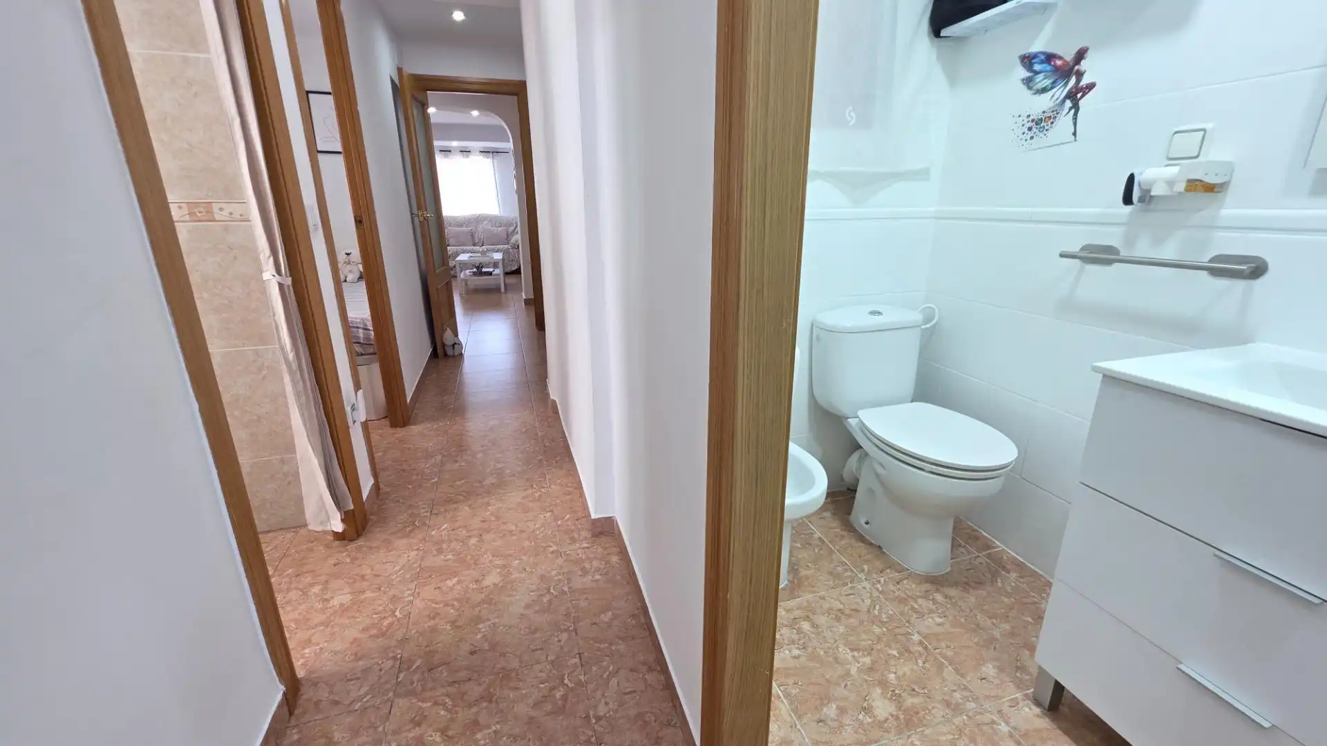 Flat for sale in Paterna  with Air Conditioner and Balcony