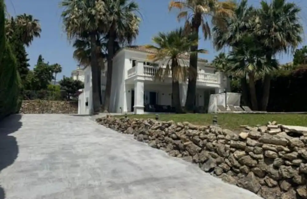 Exterior view of Houses for rent in Marbella  with Air Conditioner, Private garden and Terrace