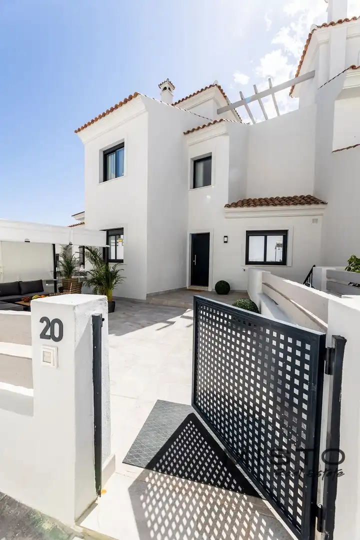 Casa a schiera in vendita a Urb. Dos Hermanas Ii  escalera  planta  puerta, imagen 29