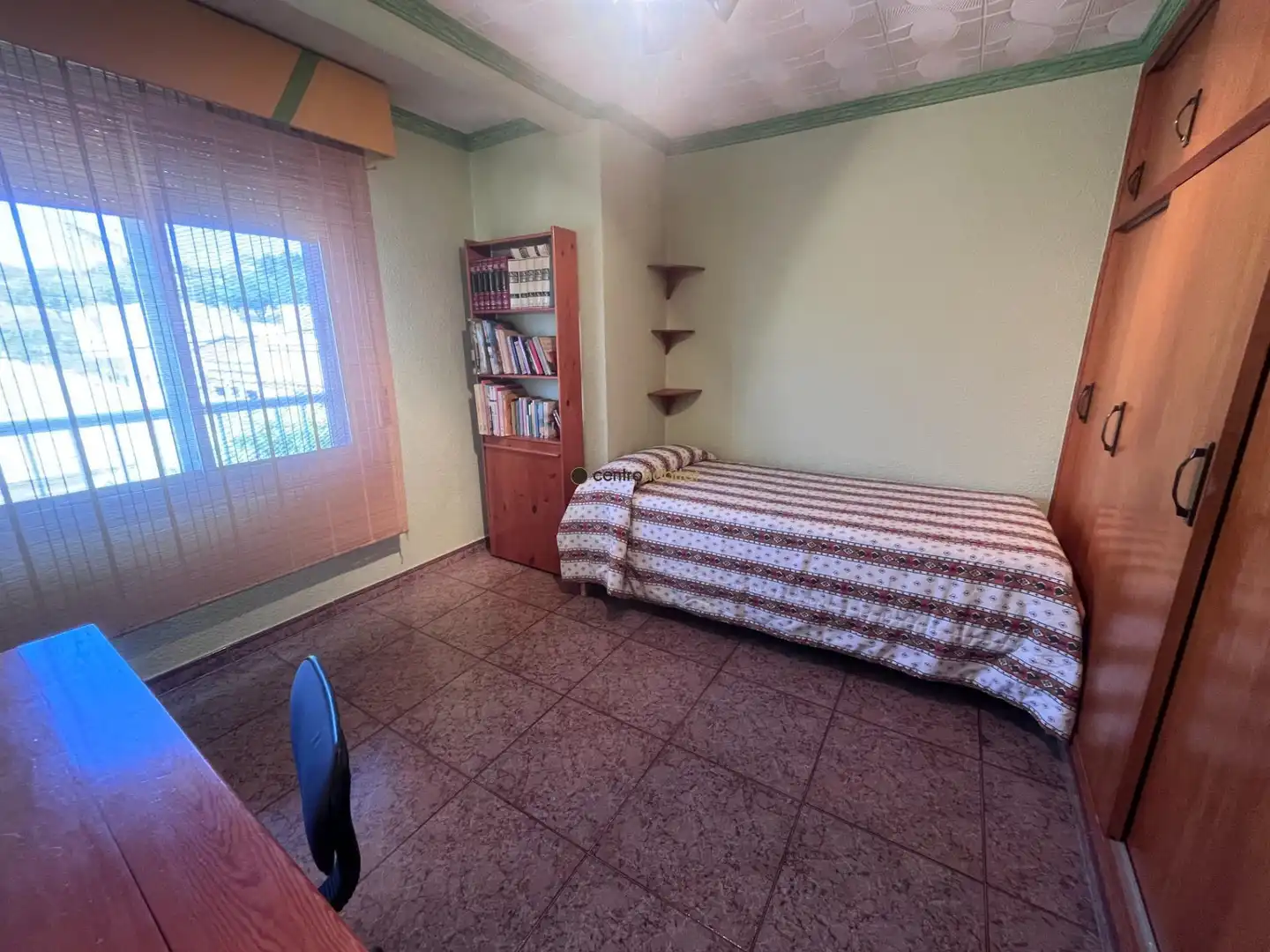 Bedroom of Houses for sale in Elda  with Air Conditioner, Heating and Balcony