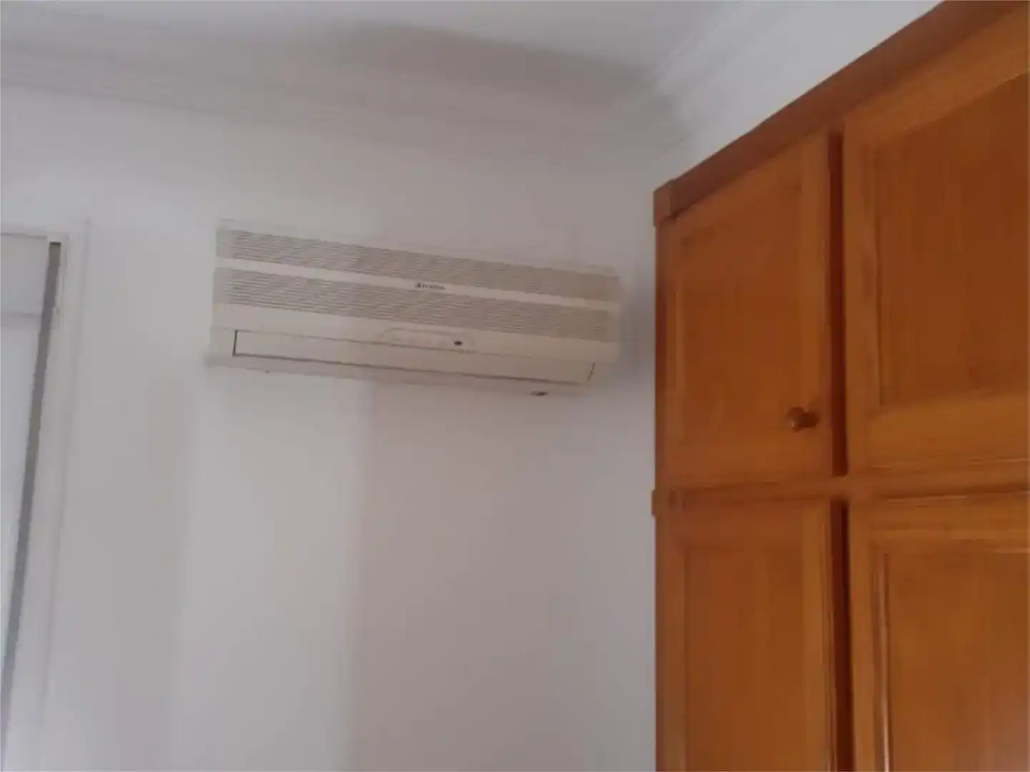 Casa adosada en venda en Casariche amb Aire condicionat, Moblat i Balcó