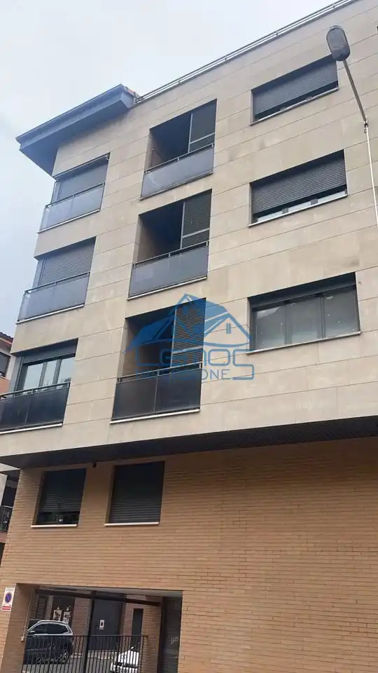 Vista exterior de Piso en venta en Albelda de Iregua con Terraza