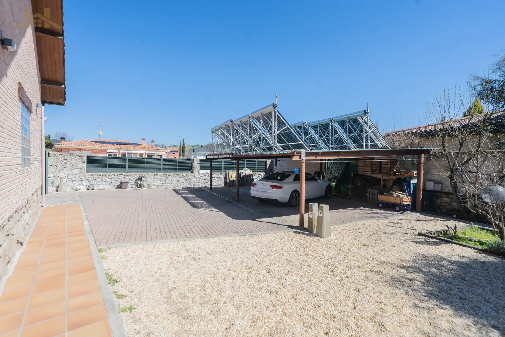 Aparcament de Casa o xalet en venda en Soto del Real amb Calefacció, Jardí privat i Traster