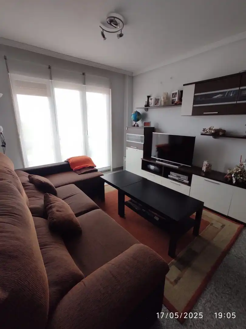 Wohnzimmer von Wohnungen zum Verkauf in Barreiros mit Heizung, Terrasse und Abstellraum