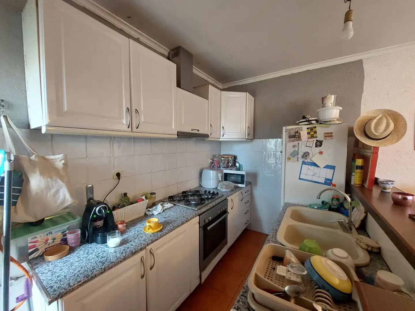 Küche von Einfamilien-Reihenhaus zum Verkauf in Dénia mit Privatgarten und Möbliert