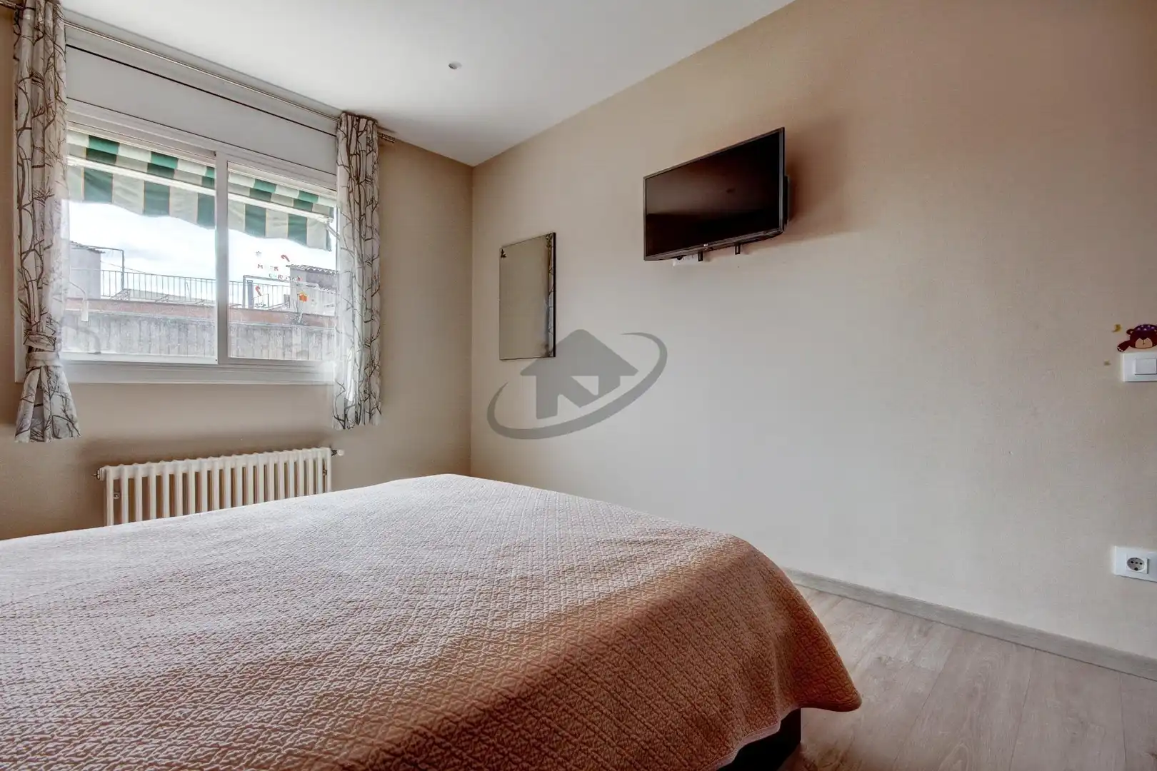 Habitación de Ático en venta en Barberà del Vallès con Aire acondicionado, Calefacción y Terraza