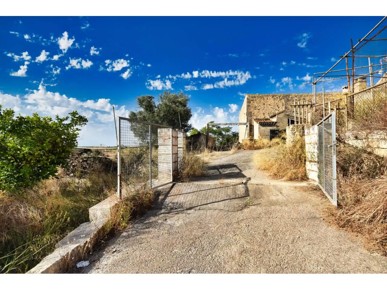 Vista exterior de Finca rústica en venda en Santa Margalida amb Aire condicionat, Calefacció i Jardí privat