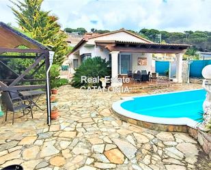 Vista exterior de Casa o xalet en venda en Lloret de Mar amb Aire condicionat, Calefacció i Jardí privat