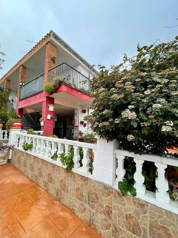 Casa-chalet en Venta en Torrelles de Foix