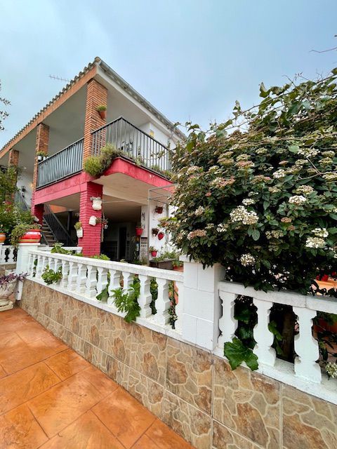 Exterior view of Houses for sale in Torrelles de Foix  with Terrace and Storage room