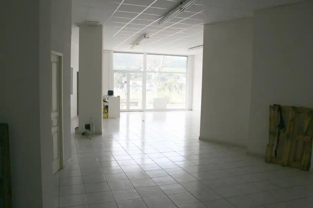 Local en venta en La Jonquera