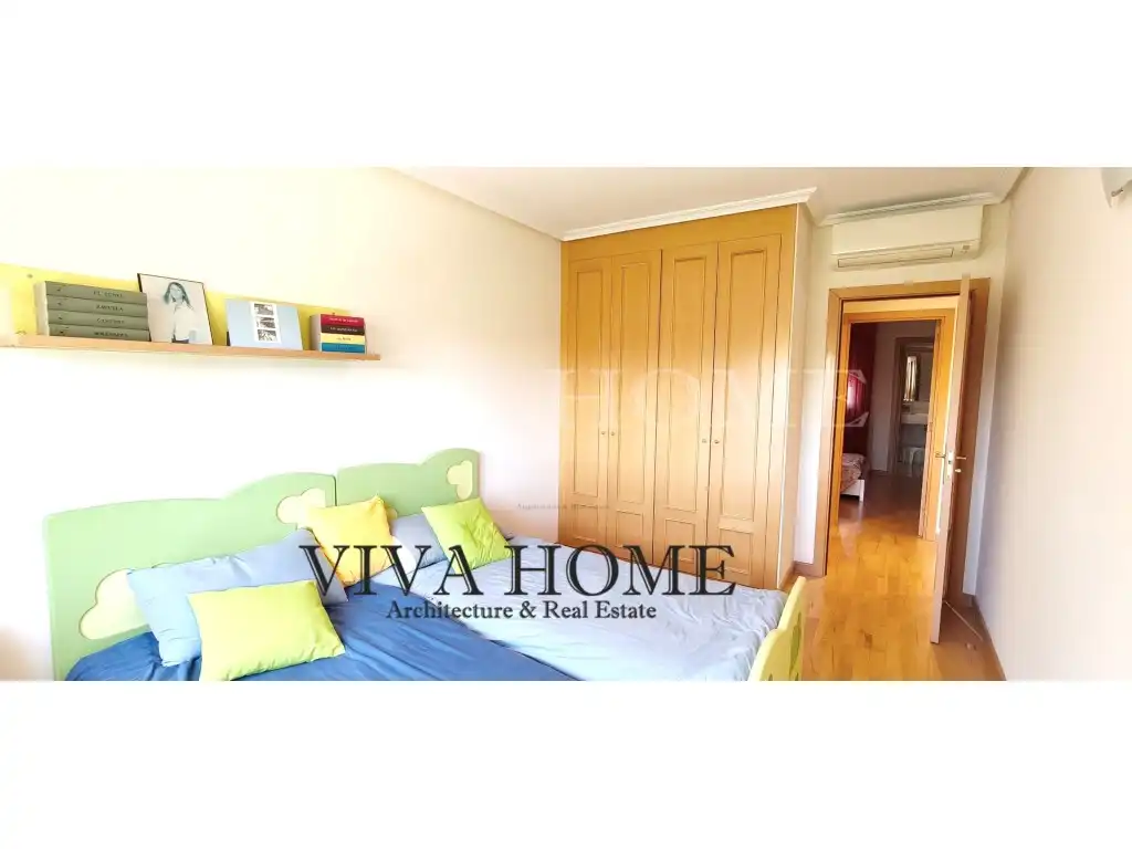 Bedroom of Houses for sale in Parla
