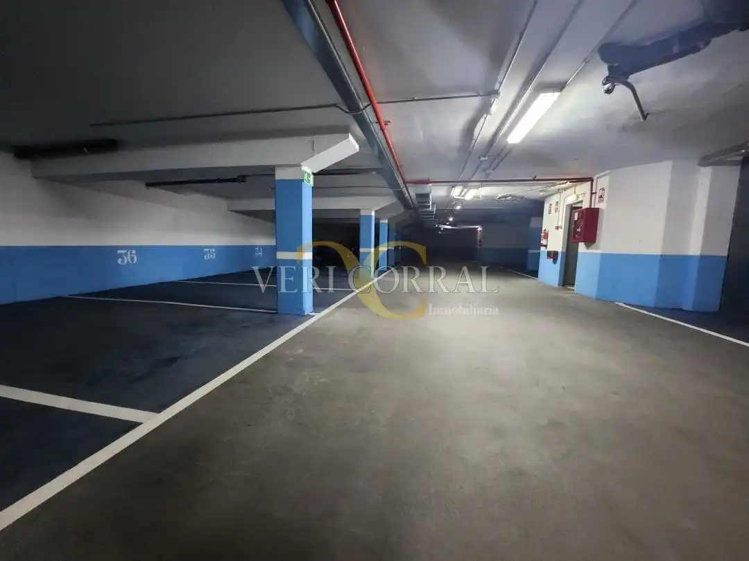 Garage for sale in Barru, Posada - Barro