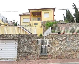 Exterior view of House or chalet for sale in Caldes de Montbui