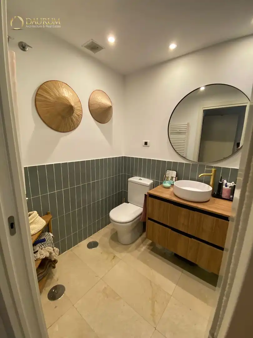 Badezimmer von Wohnung zum Verkauf in Madrid mit Klimaanlage, Heizung und Abstellraum