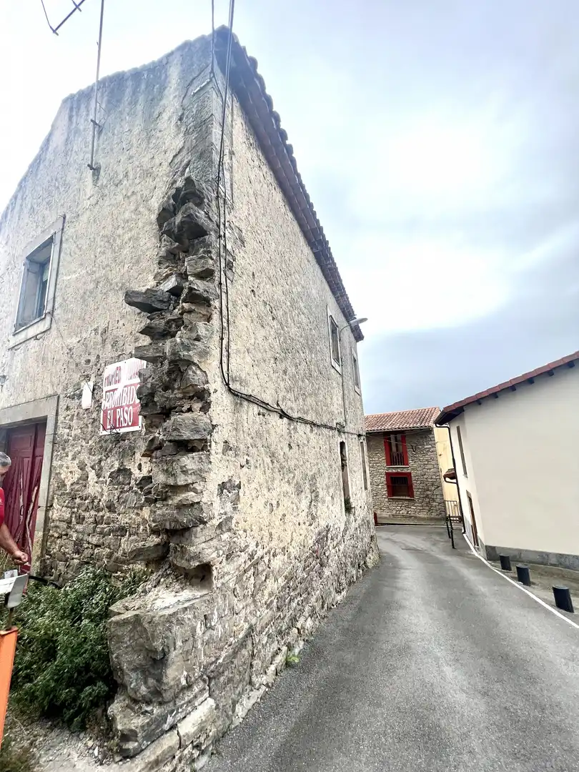 Haus zum Verkauf in Colunga - CALLE BAJADA AL MERCADO, imagen 4