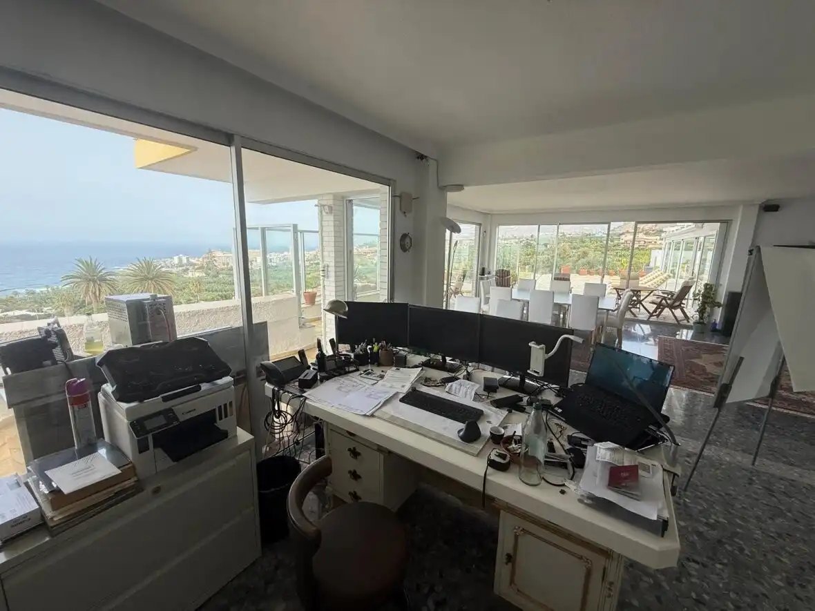 House for sale in Playa Jardín, imagen 9