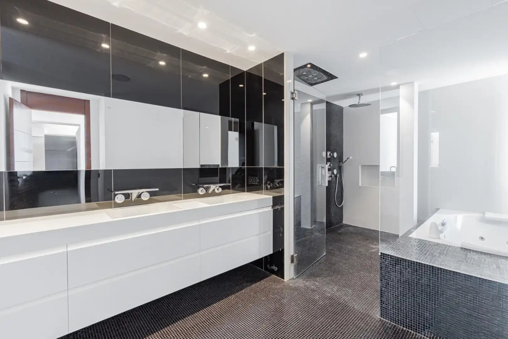 Chalet con terraza en venta en Carrer SAFRA, imagen 15
