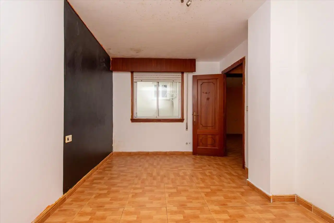 Flat for sale in Calle VICENTE ALEIXANDRE, 10, Los Castros - Castrillón