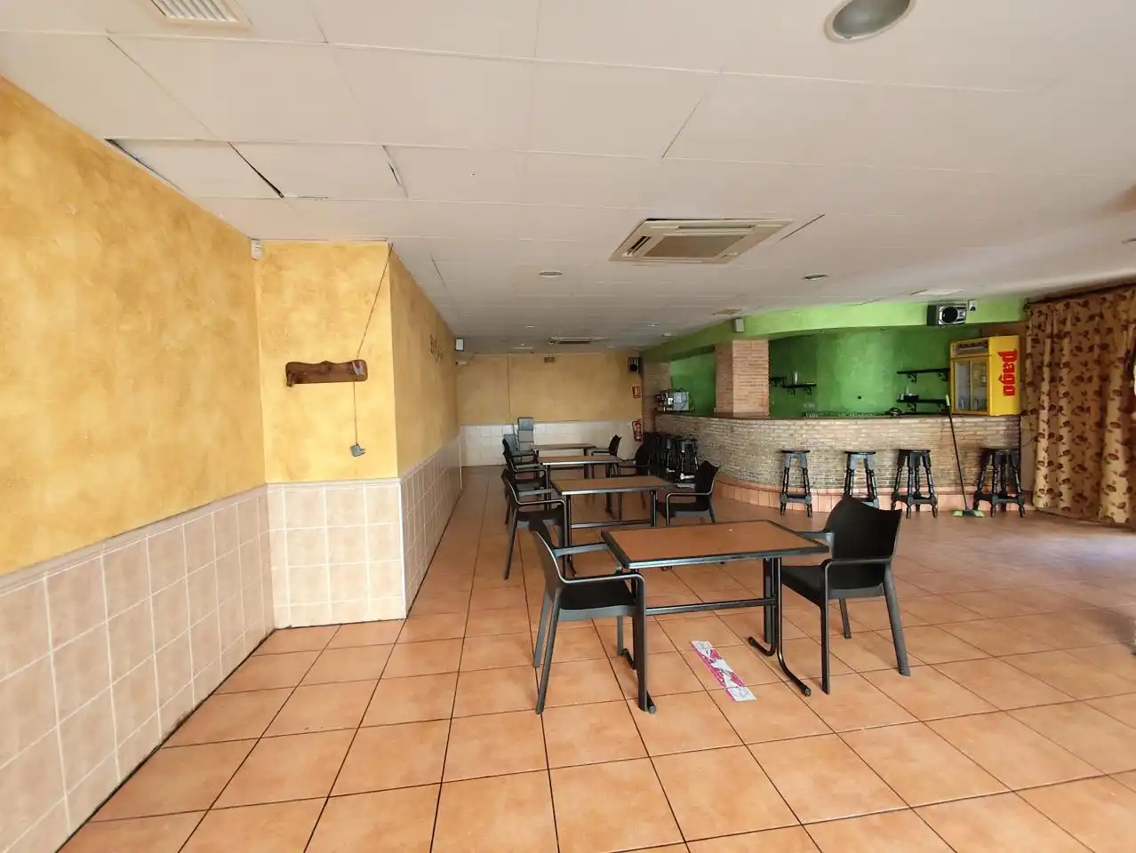 Local comercial en venda a Ibi, imagen 4