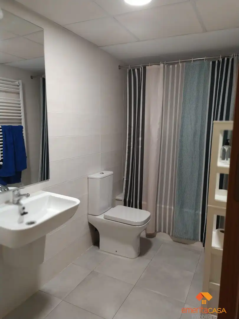 Baño de Piso en venta en Cáceres con Aire acondicionado, Calefacción y Terraza
