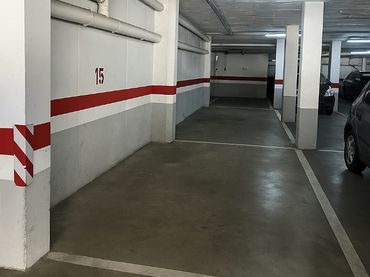 Individual en venta en Carrer Illes Canàries 82