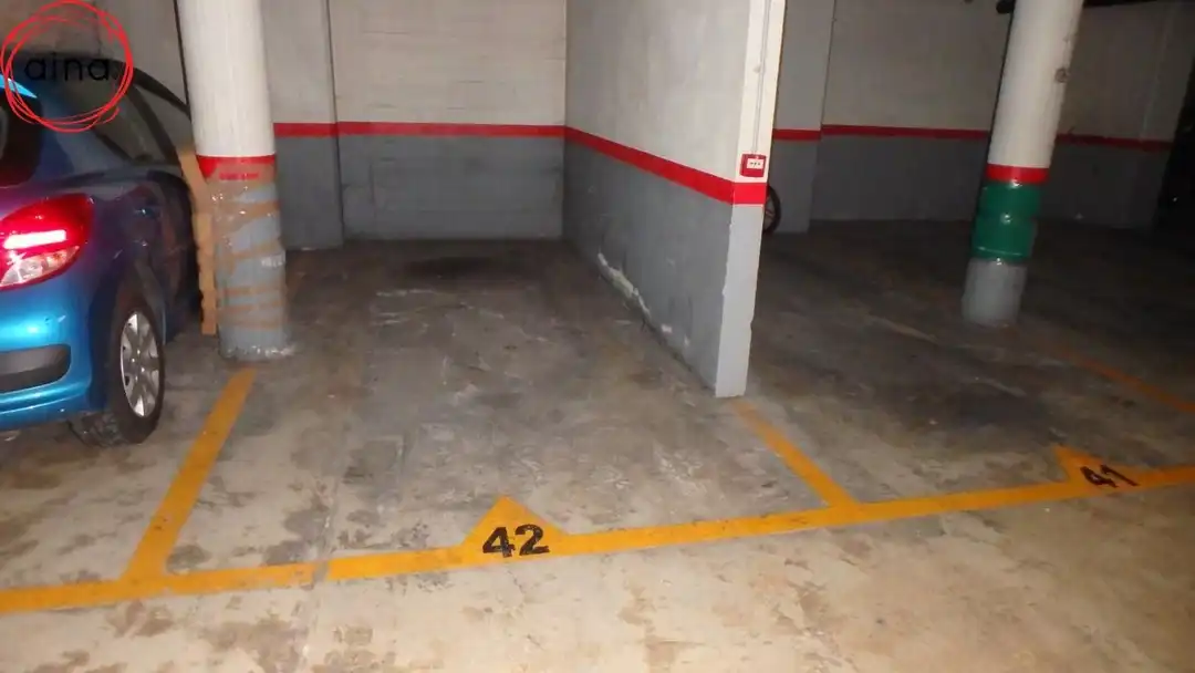 Aparcament en venda a Iturrama