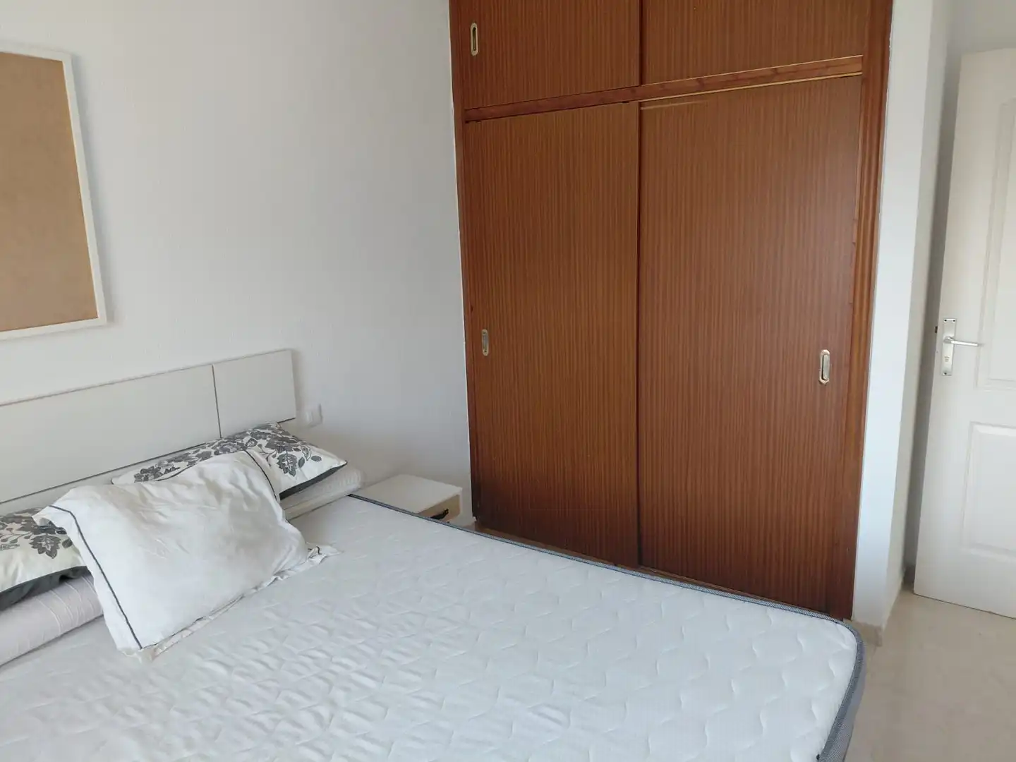 Habitación de Apartamento de alquiler en Candelaria con Amueblado, Horno y Lavadora
