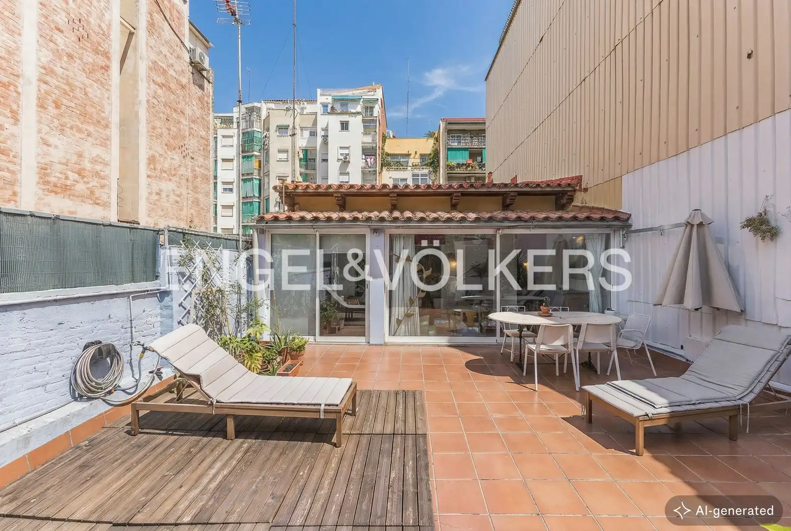 Terrassa de Casa o xalet en venda en Barcelona amb Calefacció, Terrassa i Traster