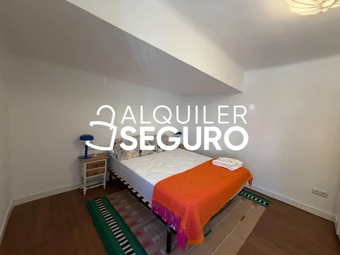 Bedroom of Flat for rent in Madrid  with Air Conditioner and Furnished