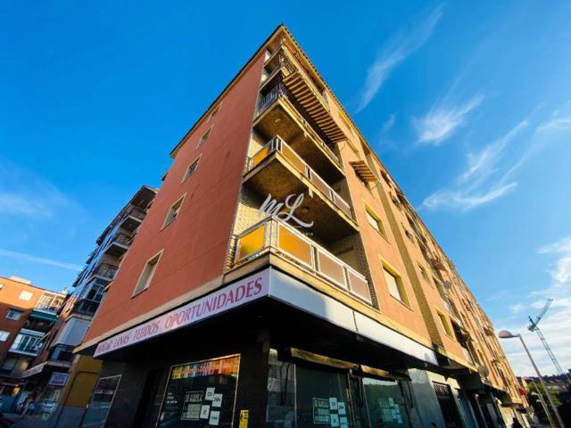 Piso en Venta en avenida barber en Palomarejos