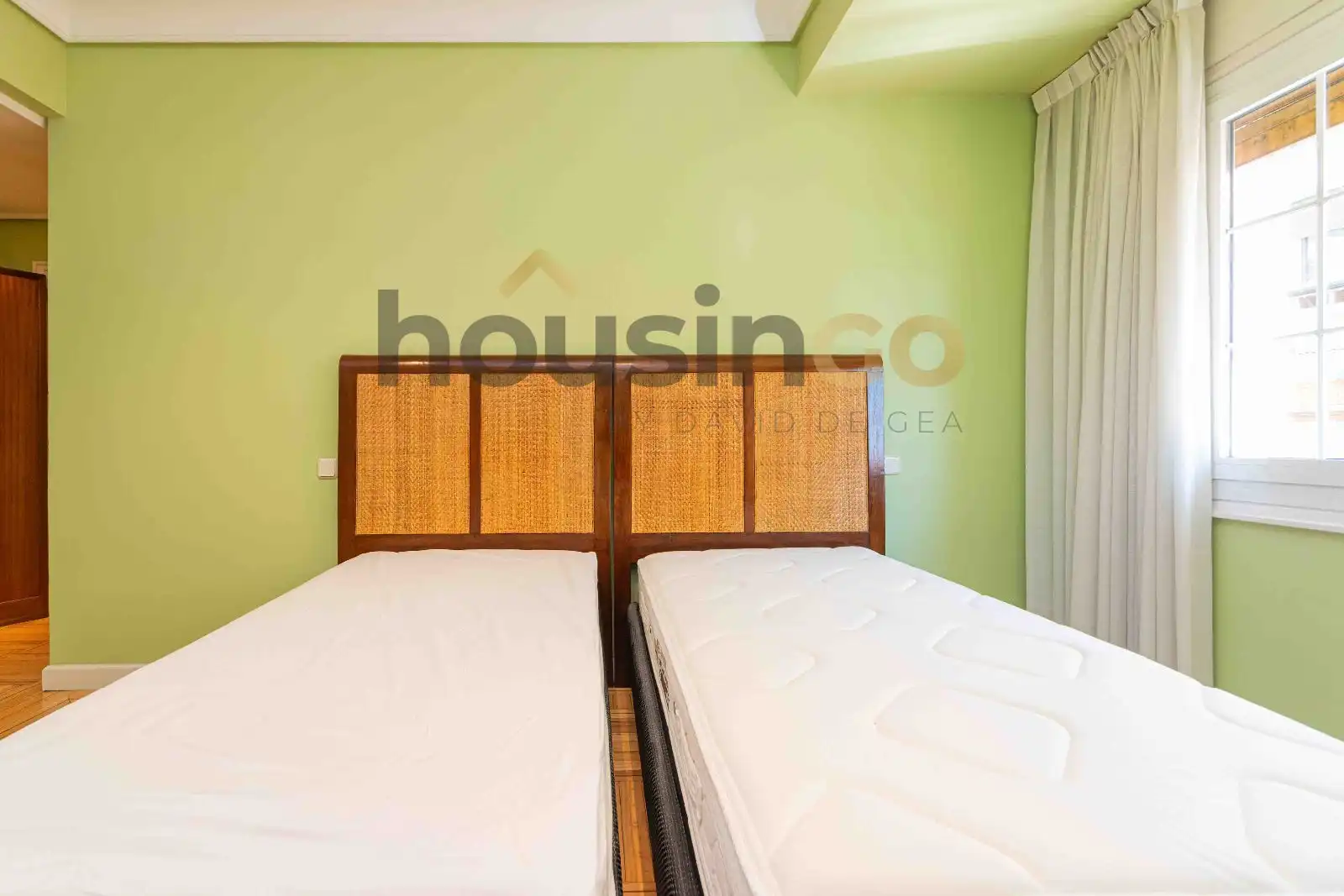 Schlafzimmer von Wohnung zur Miete in Madrid mit Heizung und Terrasse