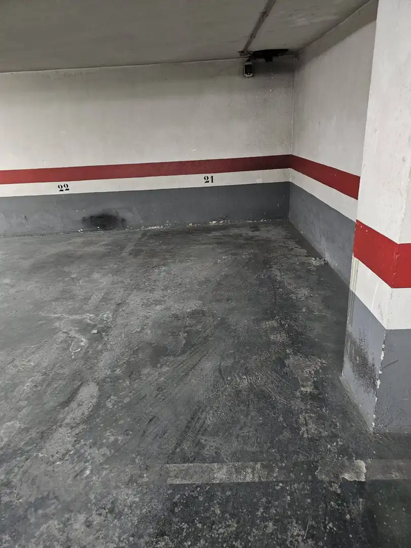 Garage for sale in Valencia