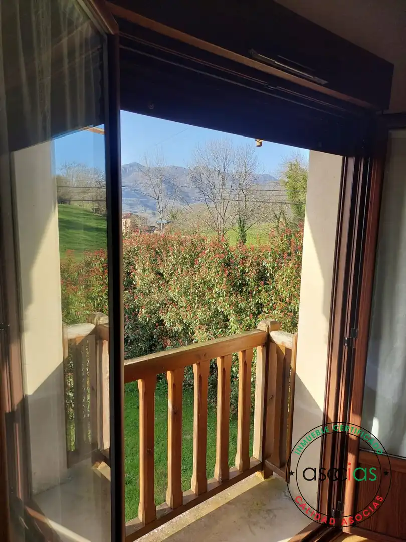 Terrassa de Casa o xalet en venda en Parres amb Calefacció, Jardí privat i Terrassa